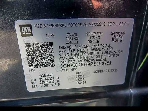 Used 2023 Chevrolet Equinox LT FWD image 12