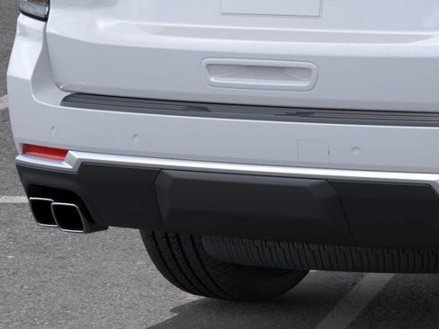 New 2026 Chevrolet Suburban High Country AWD/4WD image 14