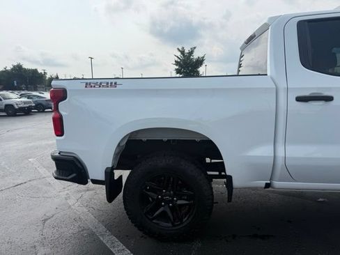 Used 2020 Chevrolet Silverado 1500 Custom Trail Boss w/ Custom Convenience Package AWD/4WD image 4