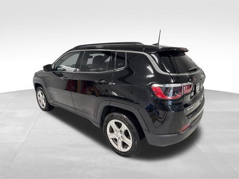 Used 2024 Jeep Compass Latitude AWD/4WD image 45