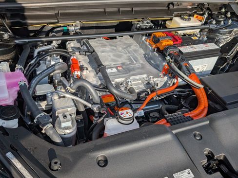 New 2026 Lexus RZ 350e 2WD w/ Convenience Package image 10