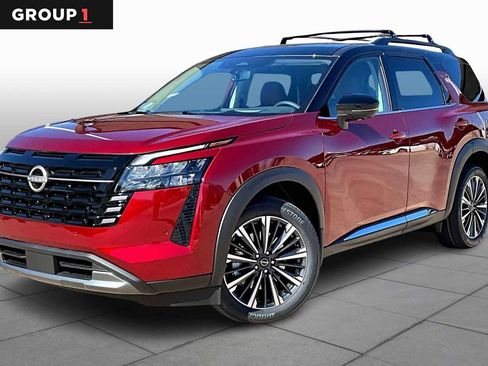 New 2026 Nissan Pathfinder Platinum image 1