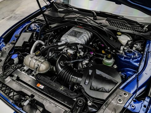 Used 2022 Ford Mustang Shelby GT500 w/ Technology Package image 89