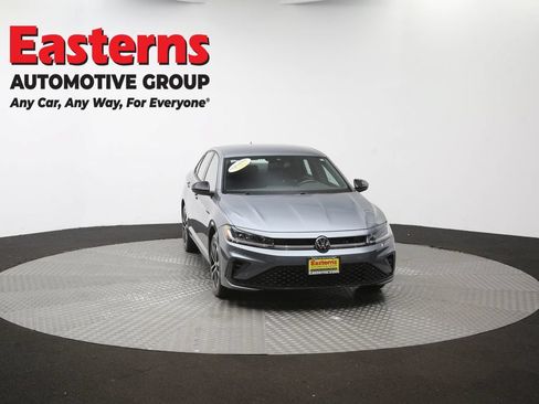 Used 2025 Volkswagen Jetta Sport FWD image 51