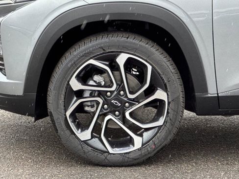 New 2026 Chevrolet Trax RS w/ Driver Confidence Package image 36