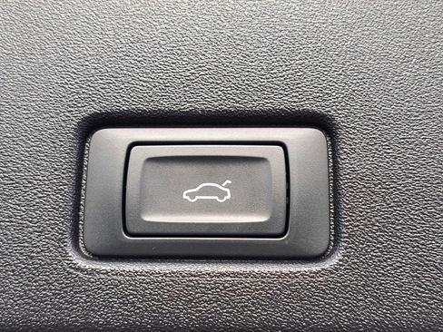 Certified 2024 Audi Q4 e-tron Premium RWD image 13