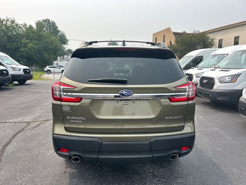 Used 2023 Subaru Ascent Premium w/ Convenience Package AWD/4WD image 13