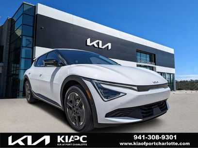 New 2025 Kia EV6 Light w/ Light LR Technology Package
