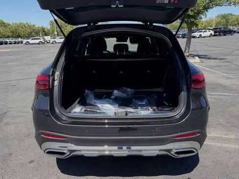 New 2026 Mercedes-Benz GLC 300 image 13
