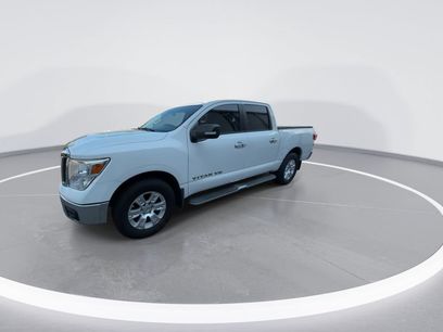 Used 2018 Nissan Titan SV