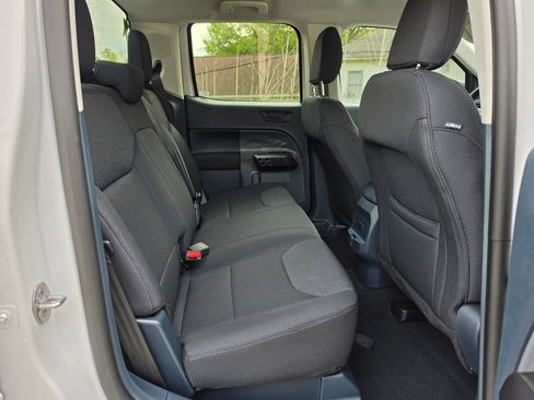 New 2026 Ford Maverick XL image 39