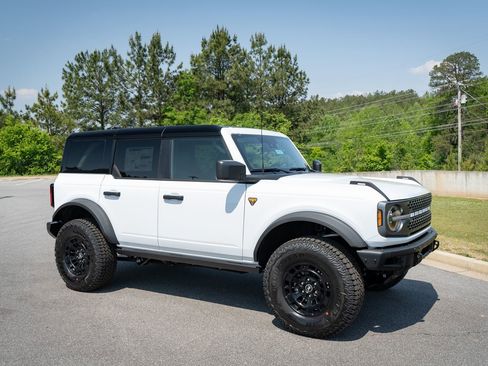 New 2026 Ford Bronco Badlands w/ Sasquatch Package AWD/4WD image 20