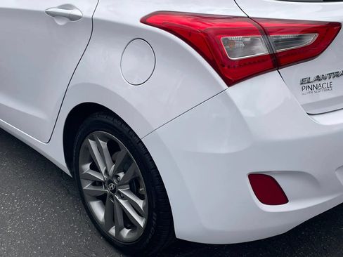 Used 2016 Hyundai Elantra GT w/ Option Group 03 FWD image 21