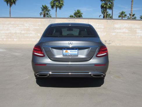 Used 2018 Mercedes-Benz E 300 w/ Premium 1 Package image 7