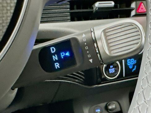 Used 2024 Hyundai Ioniq 5 SEL image 25