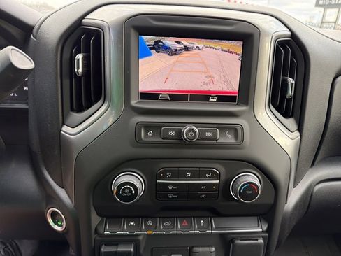 Used 2024 Chevrolet Silverado 1500 Custom image 24