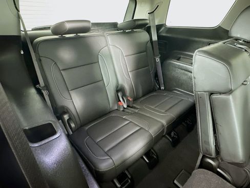 Used 2023 GMC Acadia SLT w/ Technology Package image 37