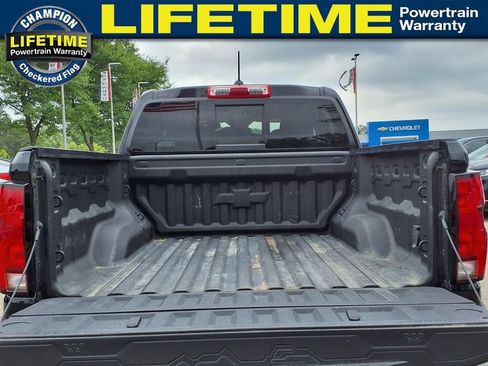 Used 2024 Chevrolet Colorado Z71 w/ Z71 Convenience Package 2 AWD/4WD image 10