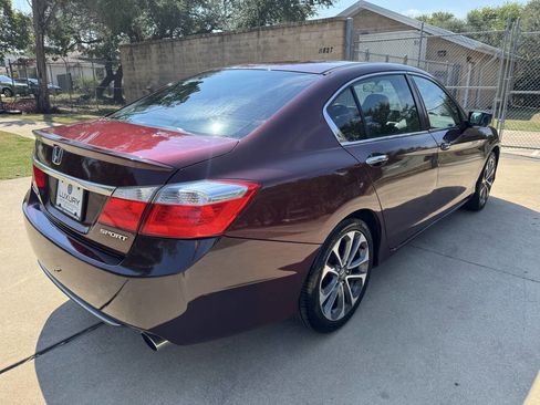 Used 2015 Honda Accord Sport image 27