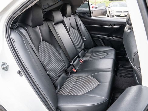 Used 2021 Toyota Camry SE FWD image 21
