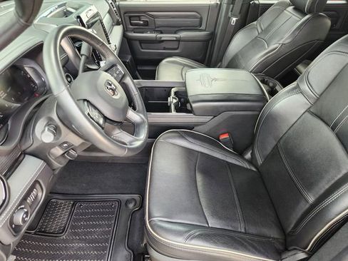 Used 2023 RAM 2500 Limited AWD/4WD image 9