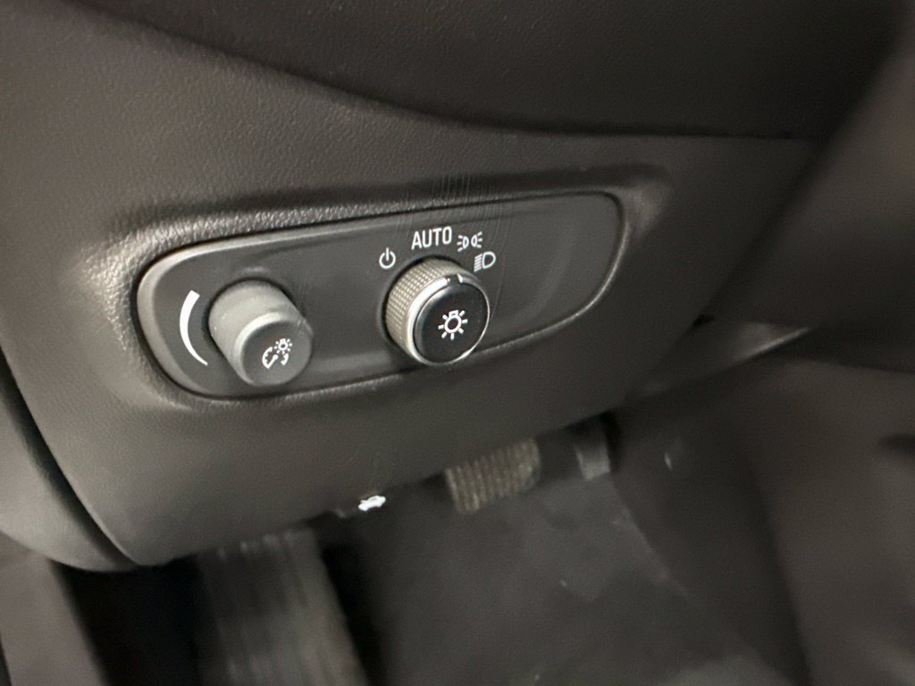 Used 2024 Chevrolet Equinox LT AWD/4WD image 22