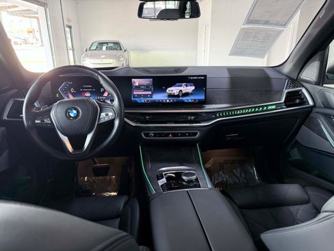 Used 2026 BMW X5 xDrive40i AWD/4WD image 17