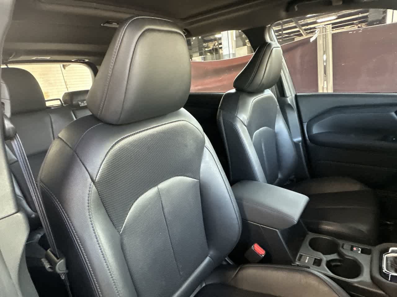 Used 2025 Subaru Forester Limited AWD/4WD image 27