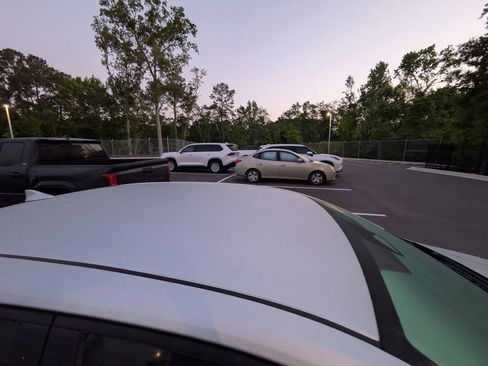 Used 2025 Toyota Corolla LE FWD image 11