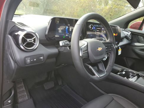 New 2026 Chevrolet Blazer EV LT AWD/4WD image 23
