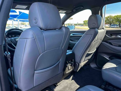 Used 2023 Buick Enclave Essence w/ Sport Touring Edition FWD image 17