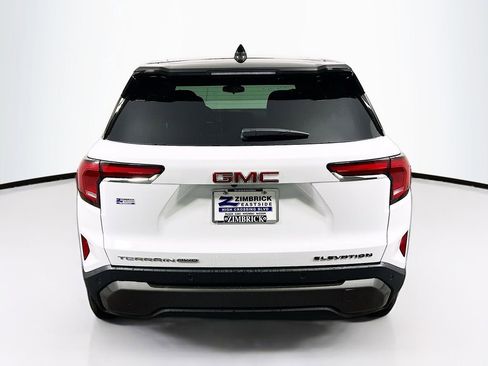 New 2026 GMC Terrain Elevation image 6