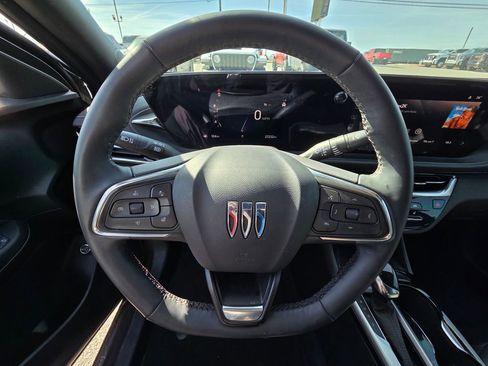 Used 2024 Buick Envista Avenir image 14