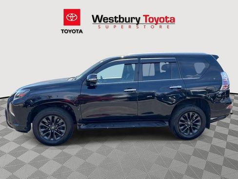 Used 2020 Lexus GX 460 Premium w/ Premium Package image 9