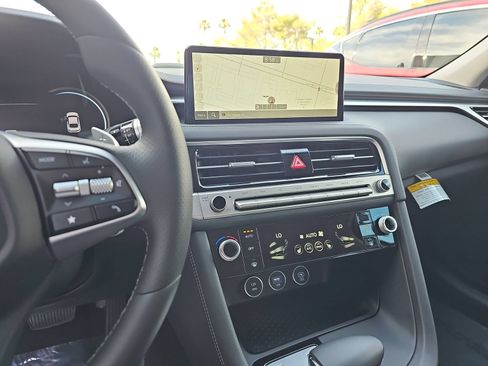 Certified 2026 Genesis G70 2.5T RWD image 20