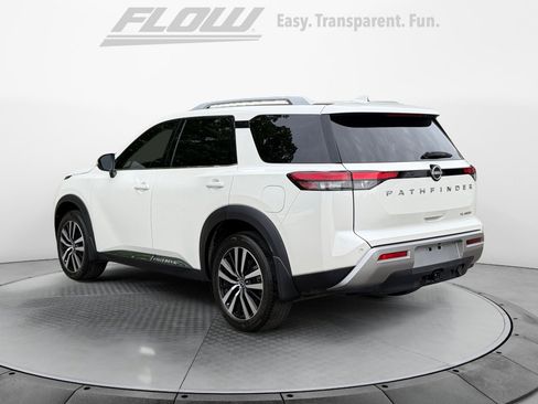 Certified 2024 Nissan Pathfinder Platinum FWD image 6