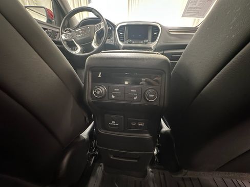 Used 2023 GMC Acadia SLT w/ Preferred Package AWD/4WD image 20