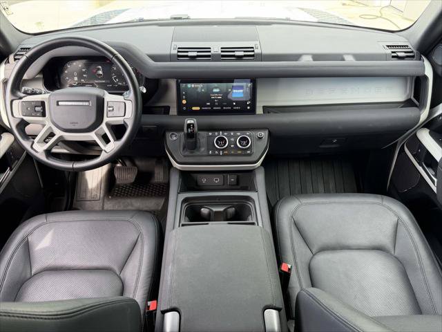 Used 2023 Land Rover Defender 110 S AWD/4WD image 16