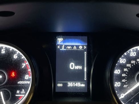 Used 2022 Toyota Camry SE image 15