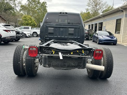 New 2026 RAM 5500 4x4 Crew Cab image 16