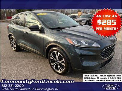Used 2022 Ford Escape SE w/ SE Sport Appearance Package