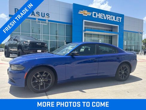 Used 2022 Dodge Charger SXT w/ Blacktop Package RWD image 1