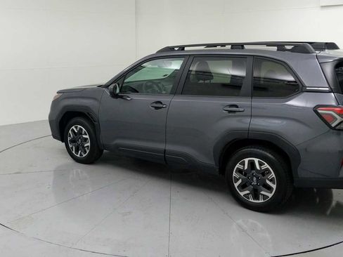 Used 2026 Subaru Forester Premium AWD/4WD image 7