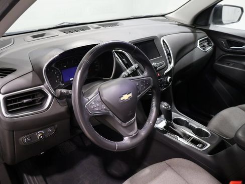 Used 2020 Chevrolet Equinox LT image 18
