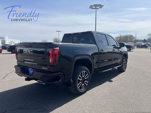 Certified 2024 GMC Sierra 1500 AT4 w/ AT4 Premium Package AWD/4WD image 12