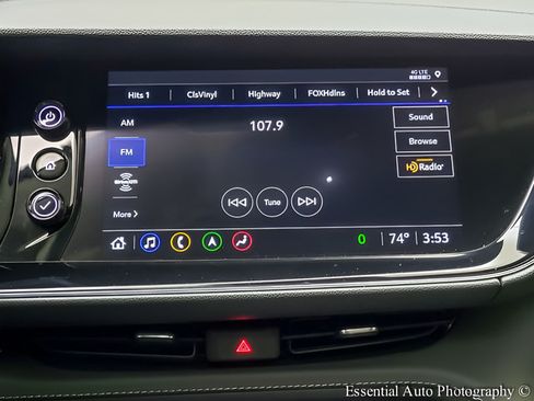 Used 2023 Buick Envision Avenir AWD/4WD image 20