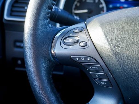 Used 2021 Nissan Murano SL image 23