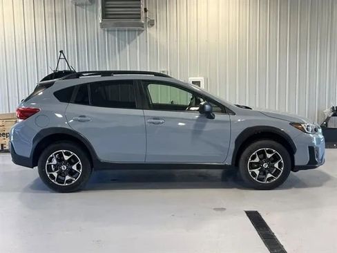 Used 2019 Subaru Crosstrek 2.0i image 2