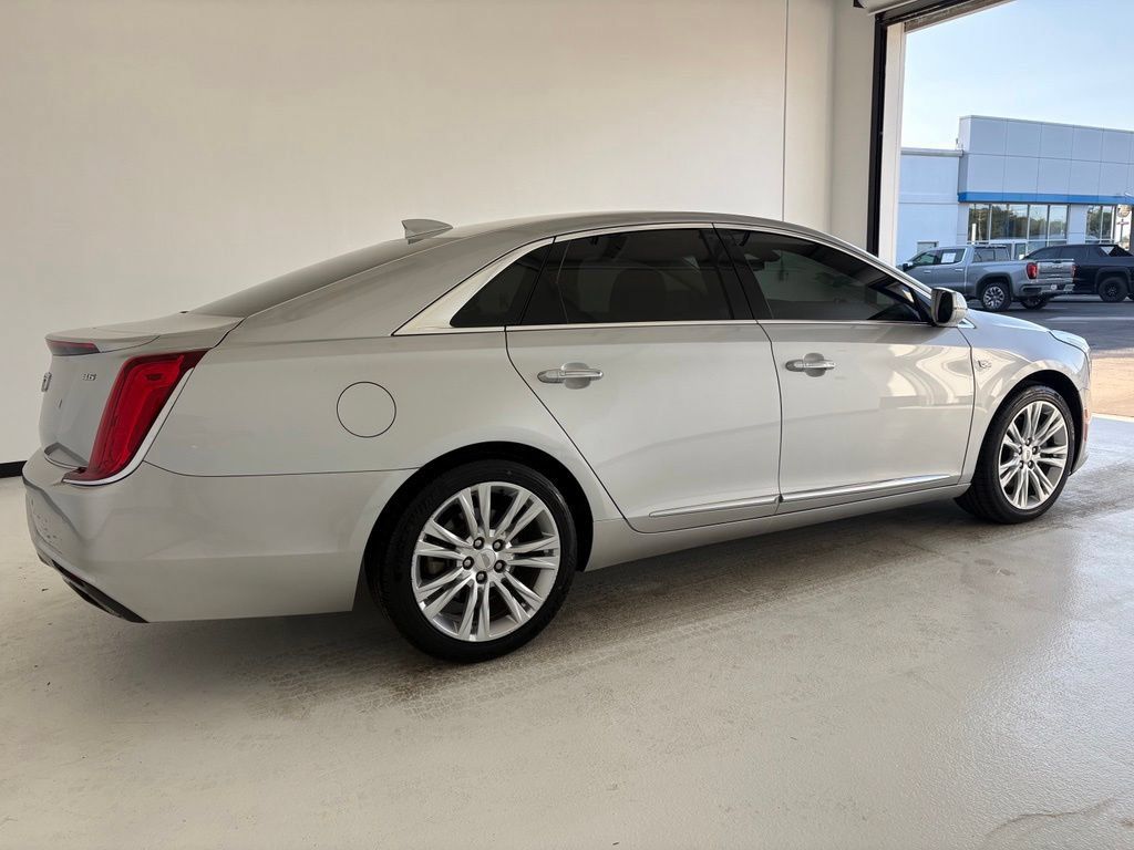 Used 2019 Cadillac XTS Luxury FWD image 24