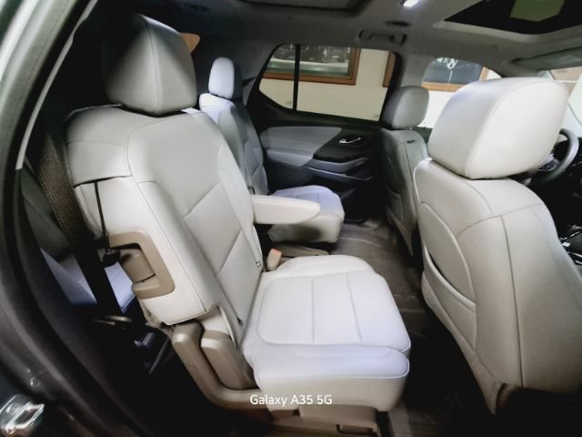 Used 2020 Chevrolet Traverse Premier w/ LPO, Floor Liner Package AWD/4WD image 17